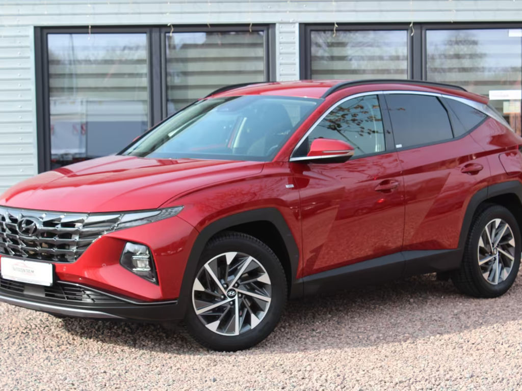 Hyundai Tucson Trend Hybrid 2WD
