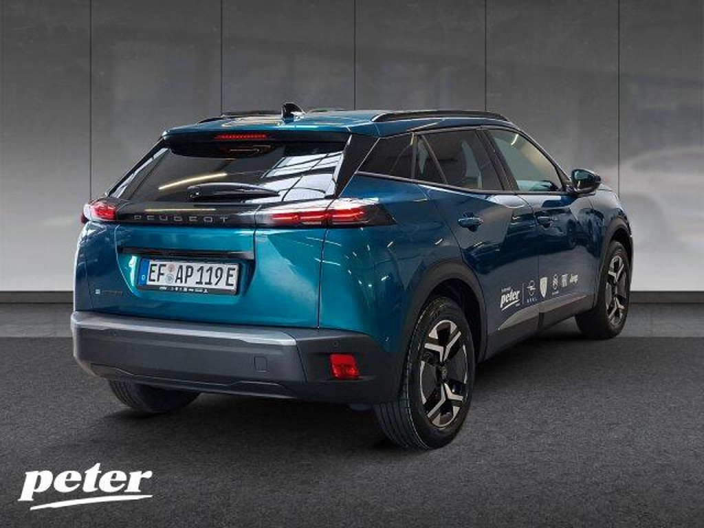 Peugeot e-2008