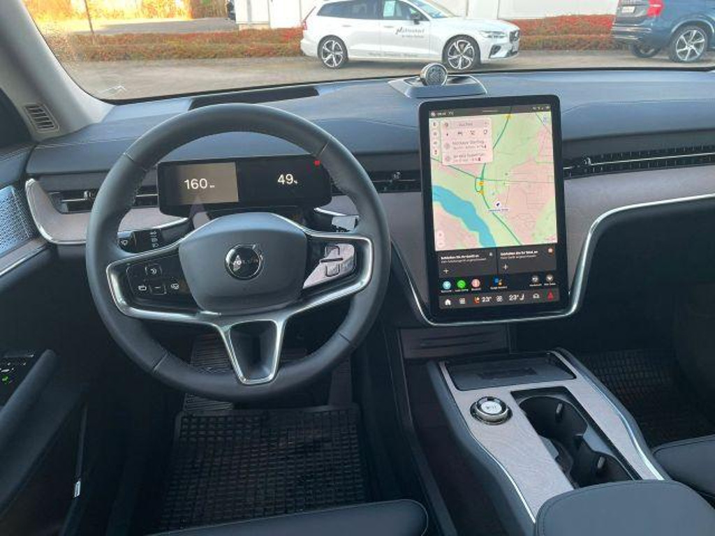 Volvo EX90