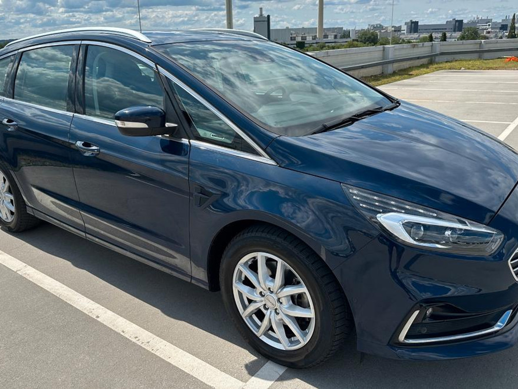 Ford S-Max