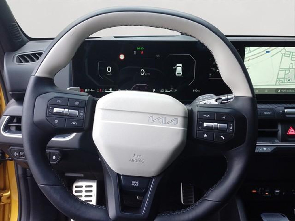 Kia K4
