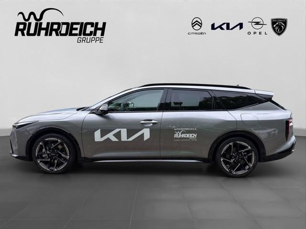 Kia K4