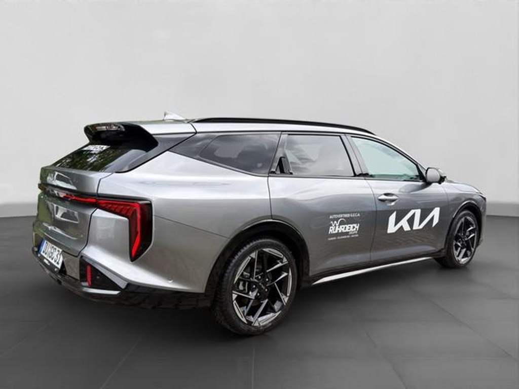 Kia K4