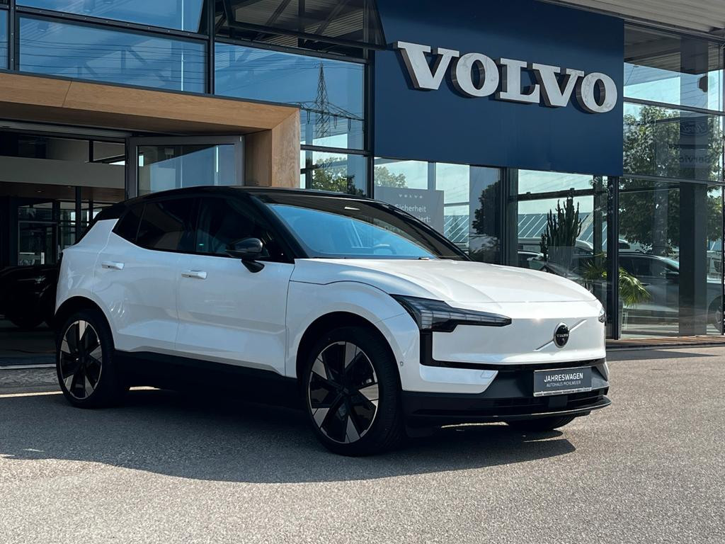 Volvo EX30 Extended range Ultra