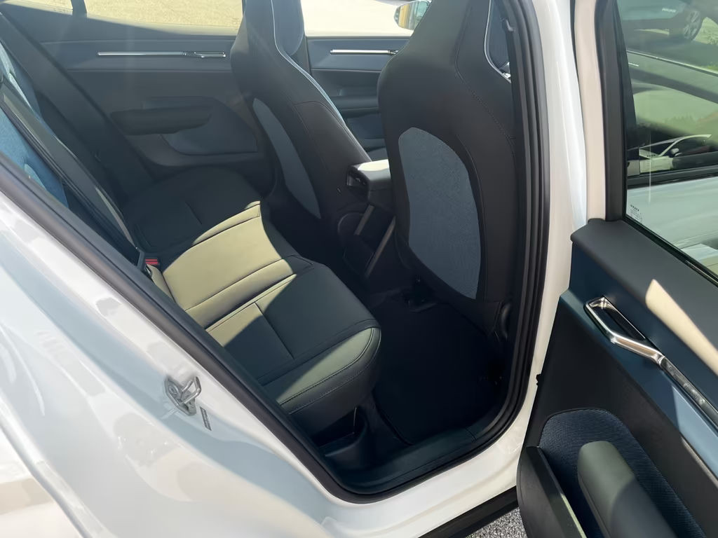 Volvo EX30