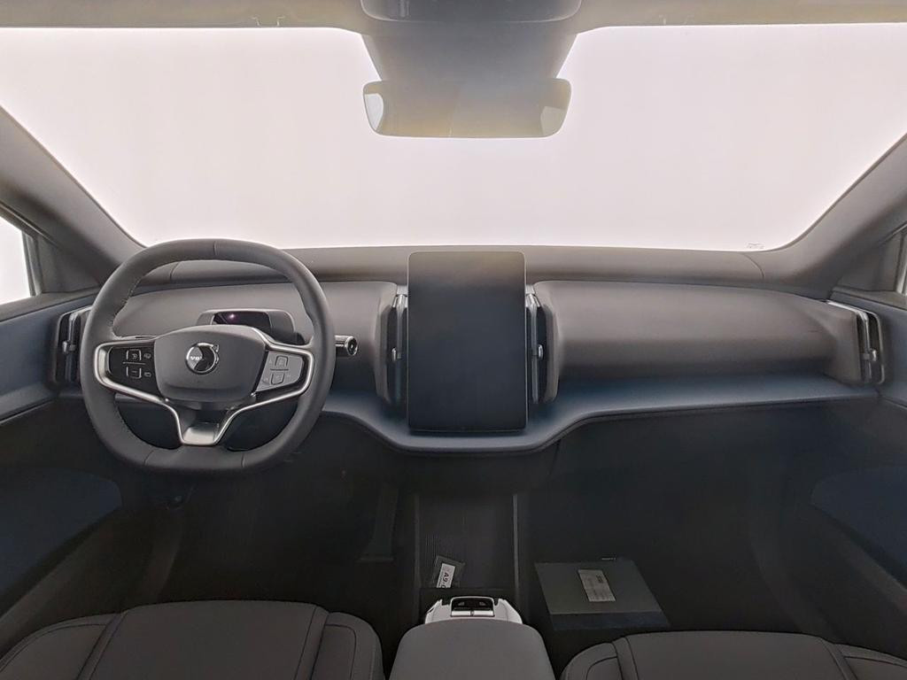 Volvo EX30