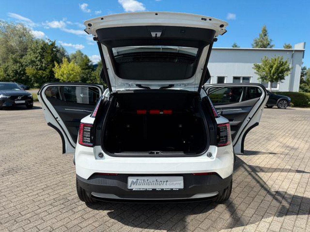 Volvo EX30