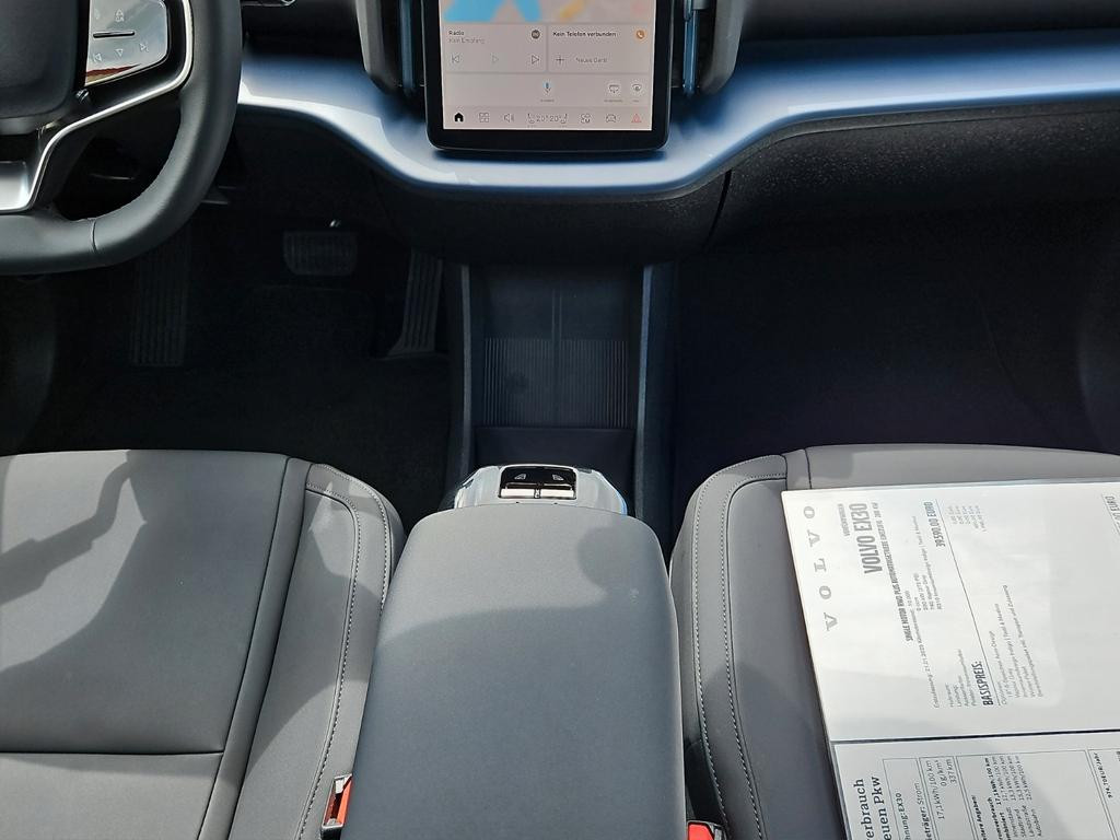 Volvo EX30