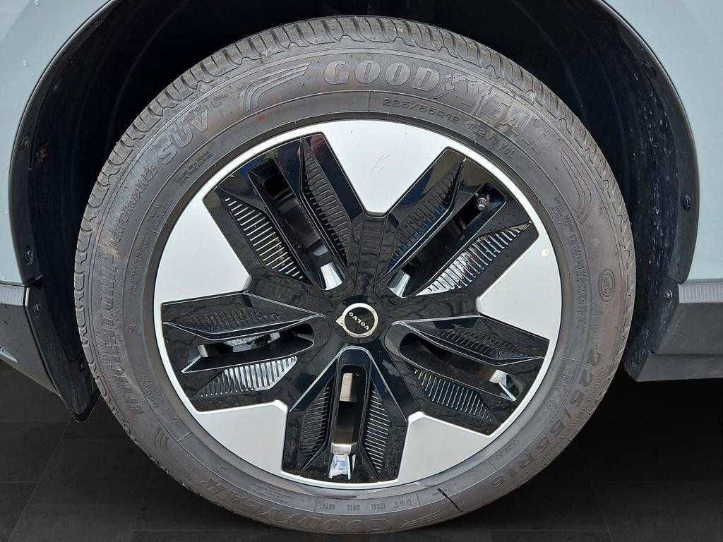 Volvo EX30