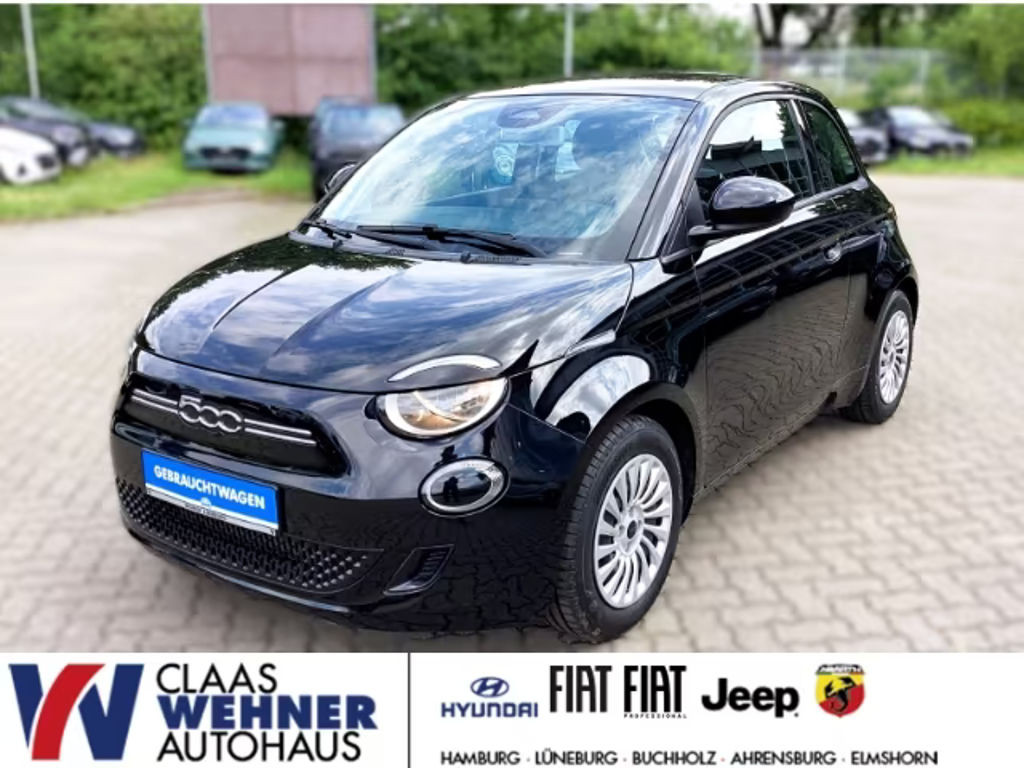 Fiat 500e Action