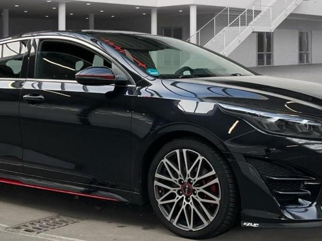 Kia ProCeed