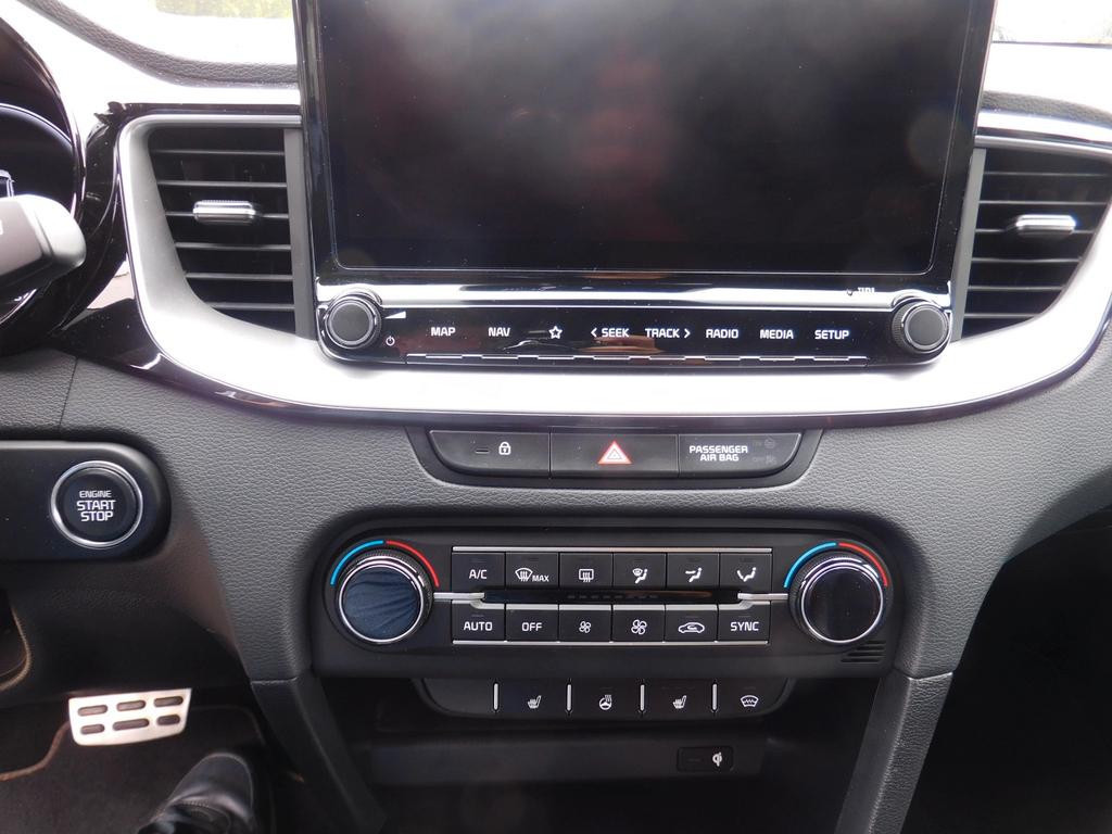 Kia ProCeed