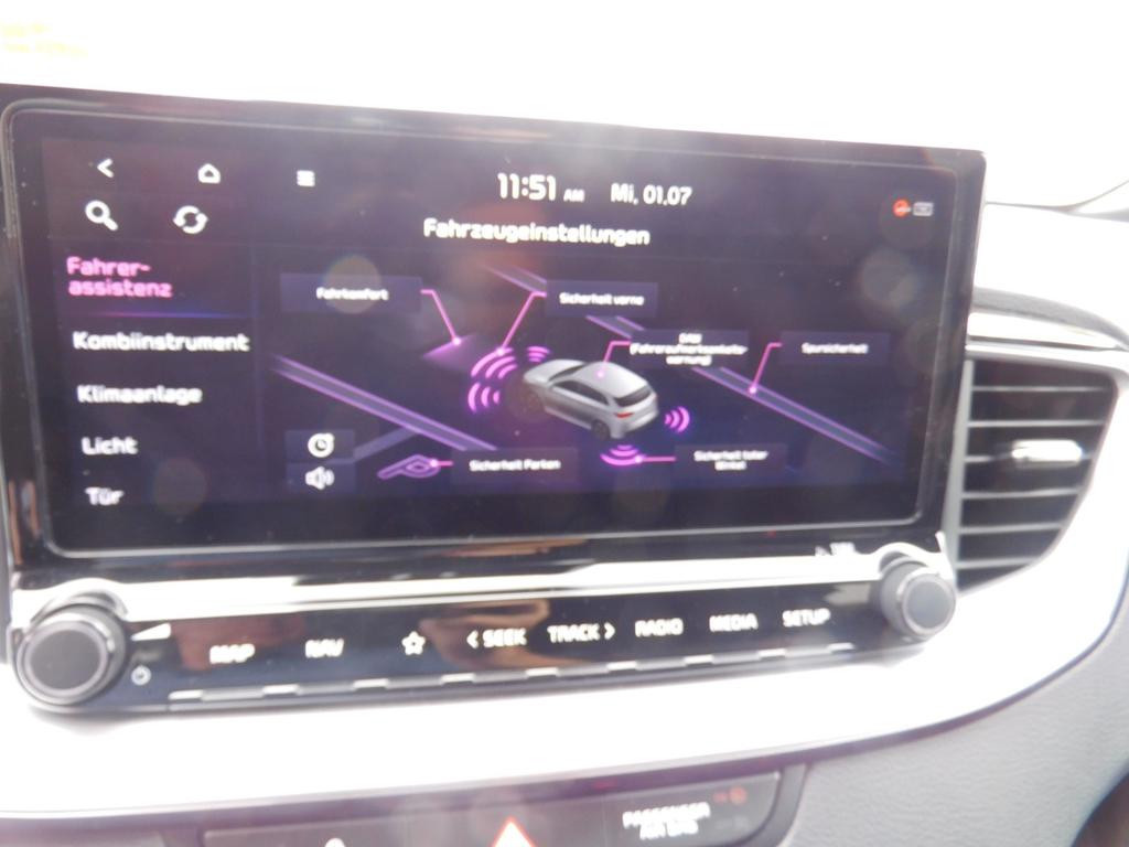 Kia ProCeed