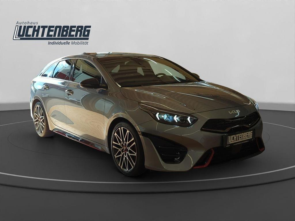 Kia ProCeed