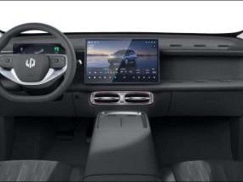 Leapmotor B10