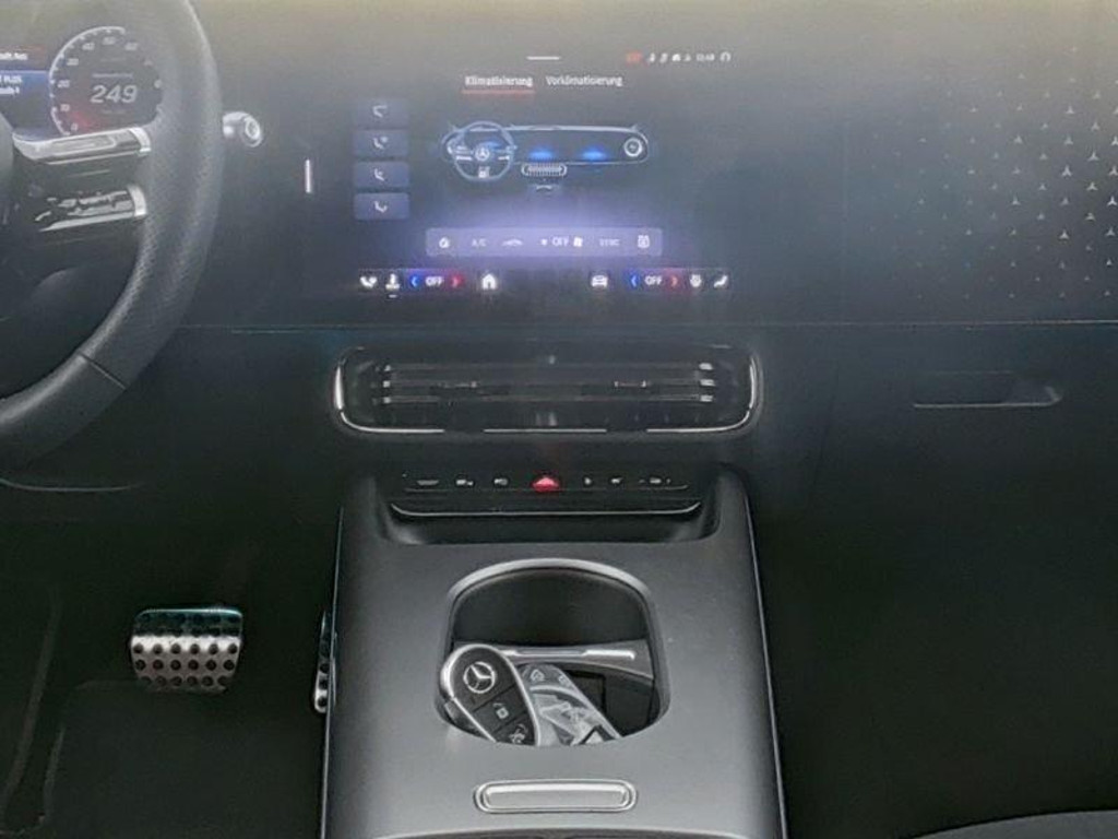 Mercedes-Benz CLA-Klasse CLA 250 AMG Line Premium EQ Sedan