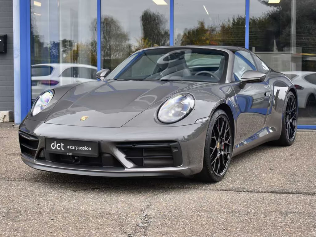 Porsche 911 GTS 4 992 Targa