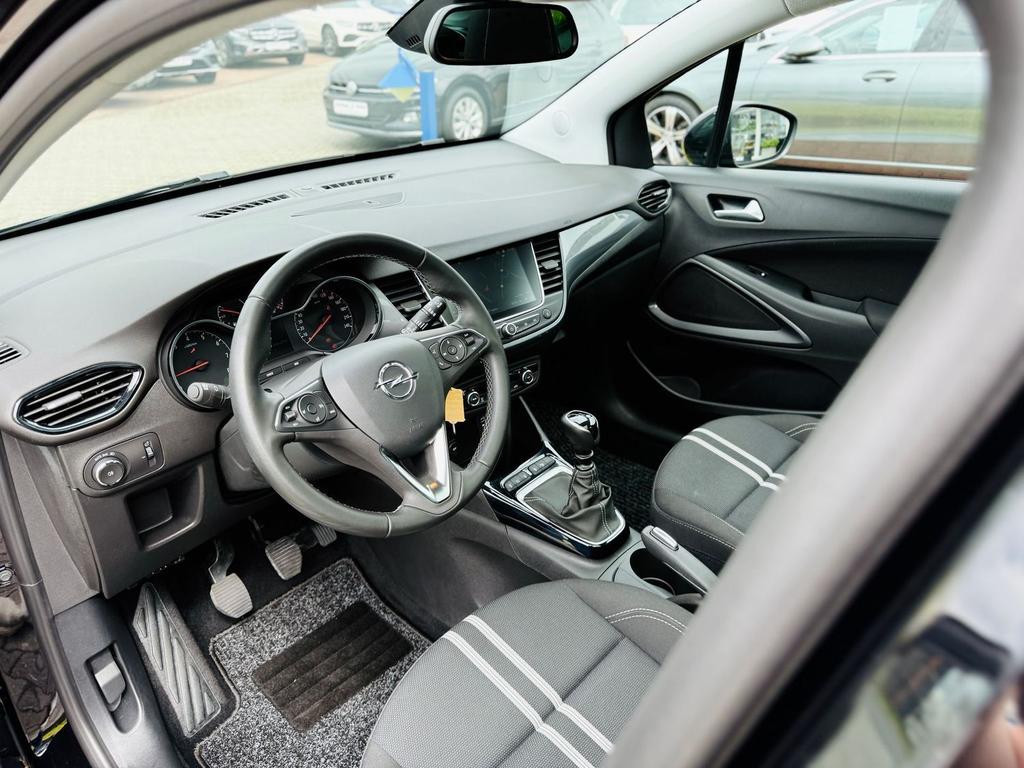 Opel Crossland X