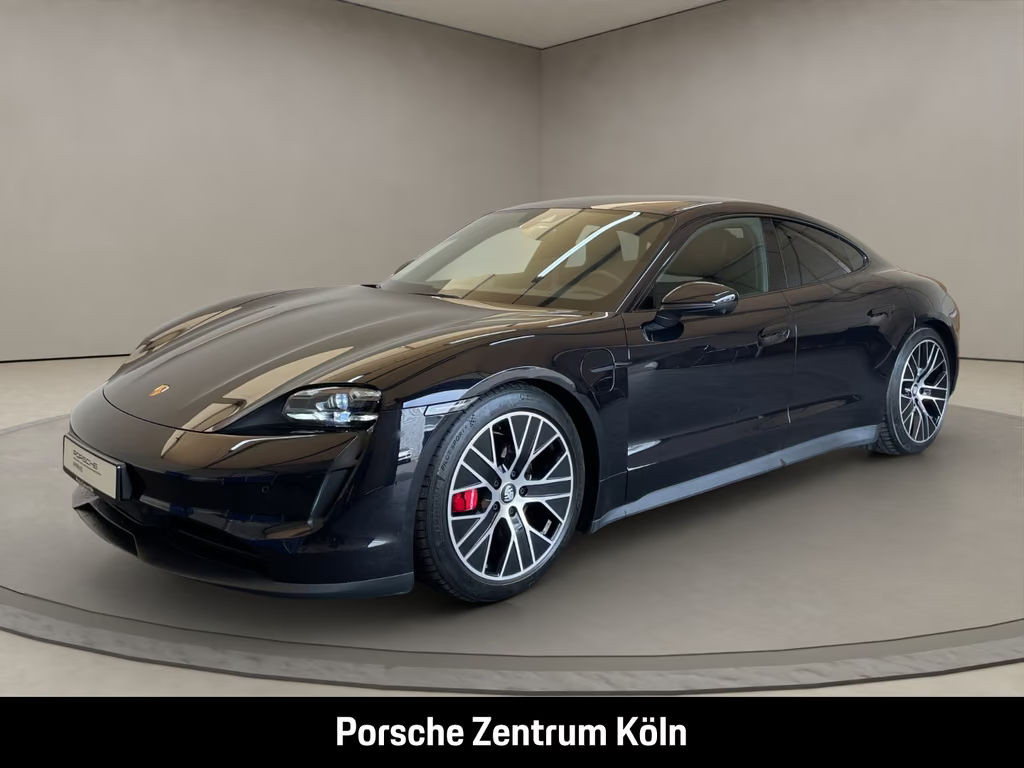 Porsche Taycan 4S