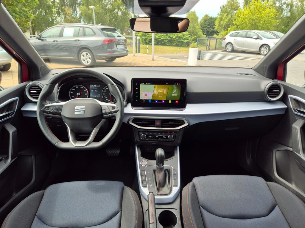 Seat Arona