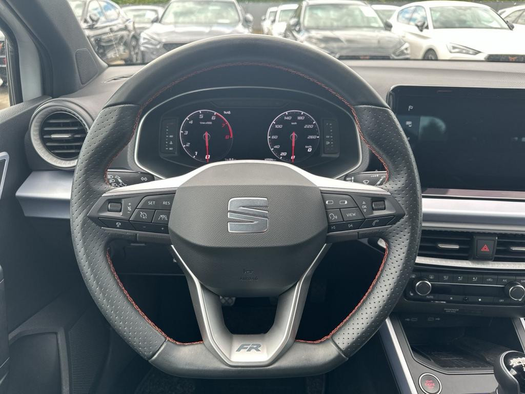 Seat Arona