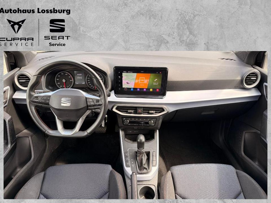 Seat Arona