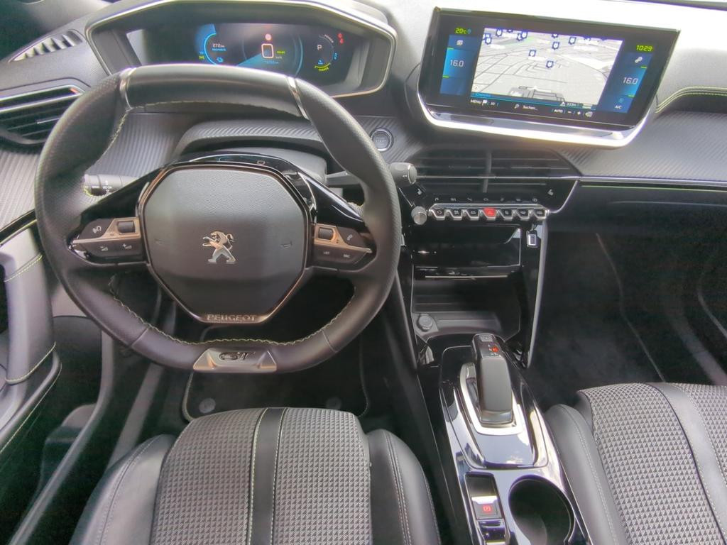 Peugeot e-2008