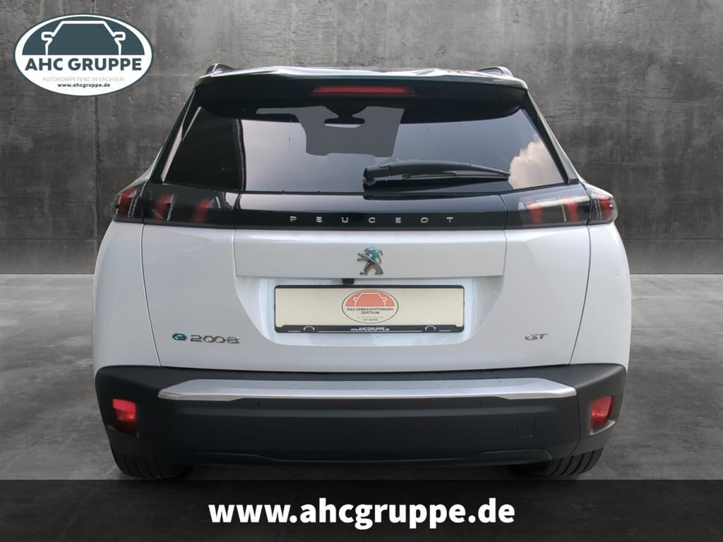 Peugeot e-2008
