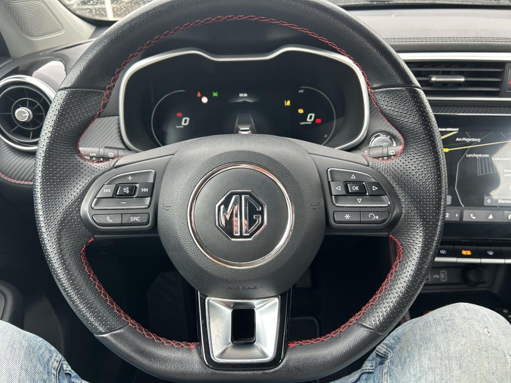 MG ZS