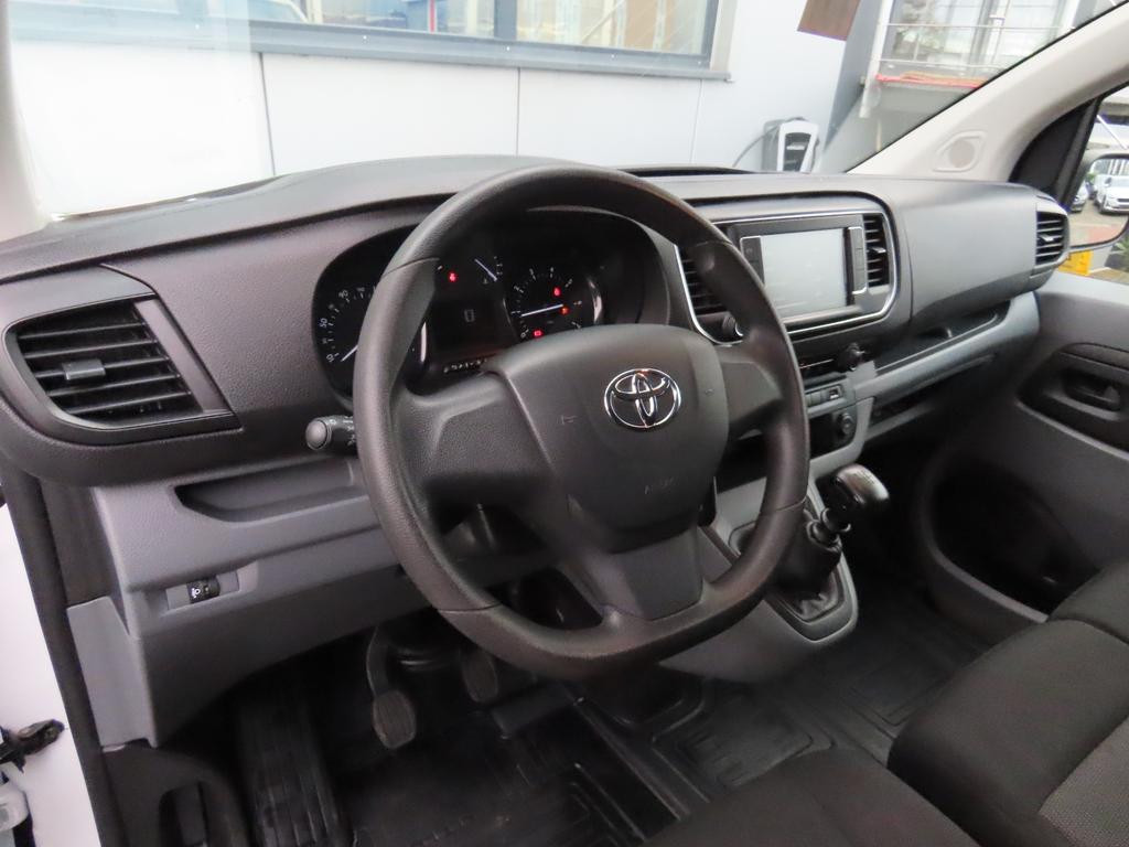 Toyota Proace (Verso)