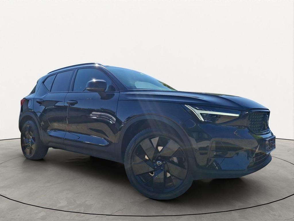 Volvo XC40 Plus