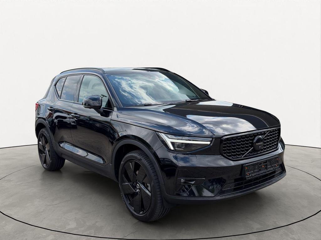 Volvo XC40 Plus