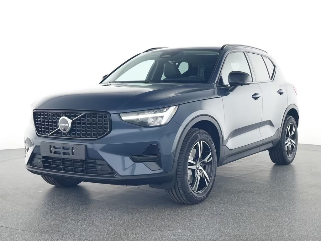 Volvo XC40 Plus Dark