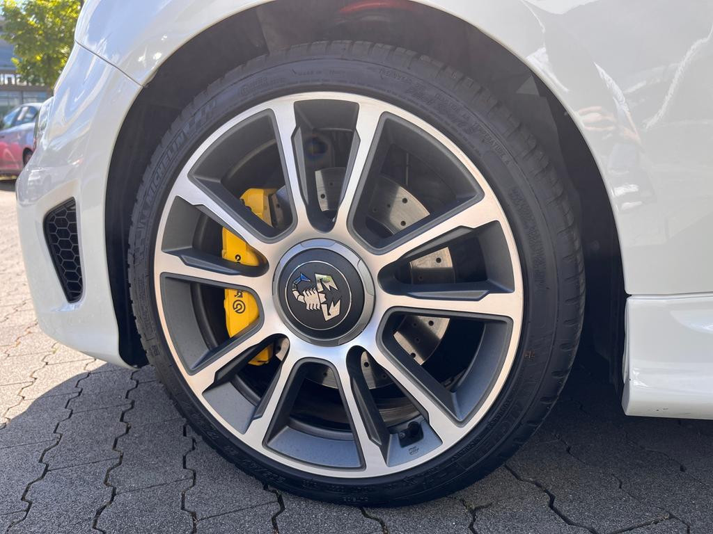 Abarth 695