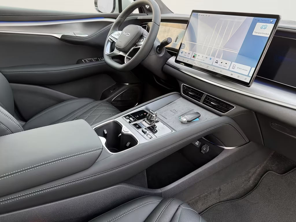 BYD Sealion 7