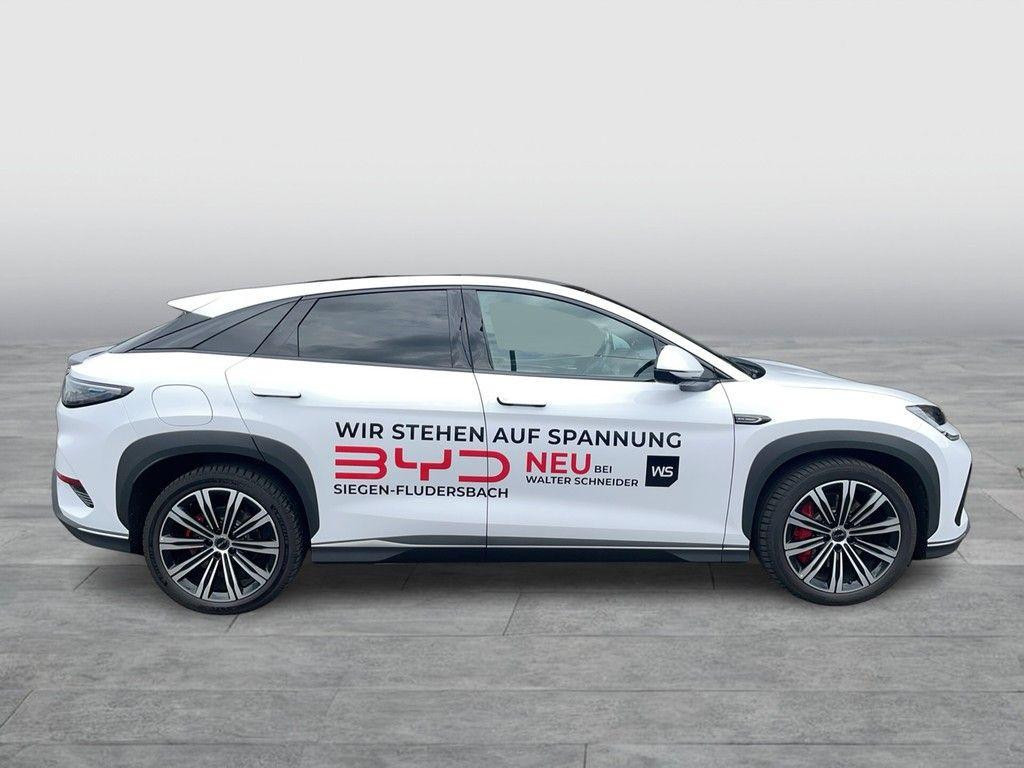 BYD Sealion 7