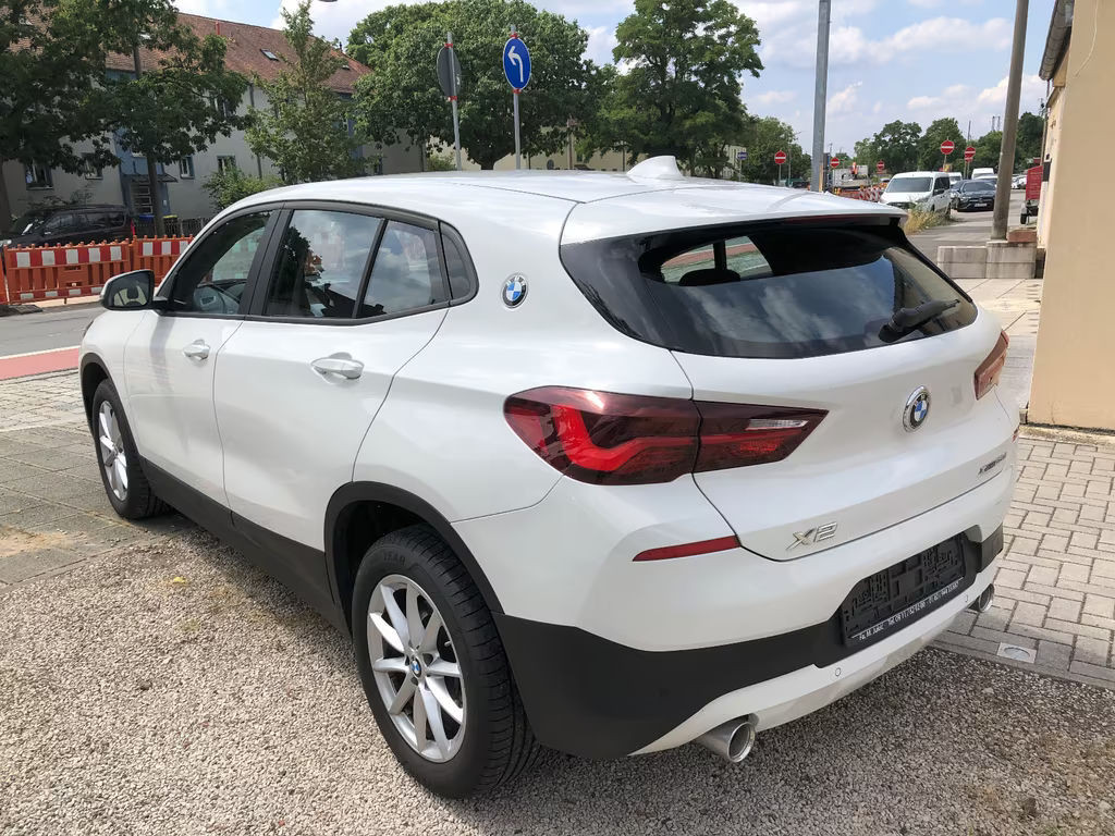 BMW X2