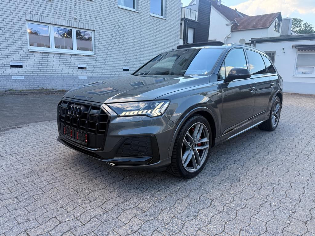 Audi Q7 Quattro S-Line 50 TDI