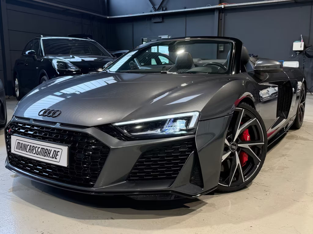 Audi R8
