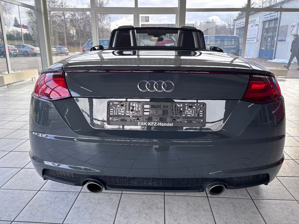 Audi TT