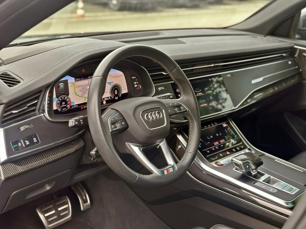 Audi SQ8