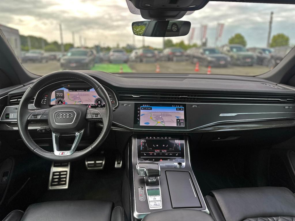 Audi SQ8
