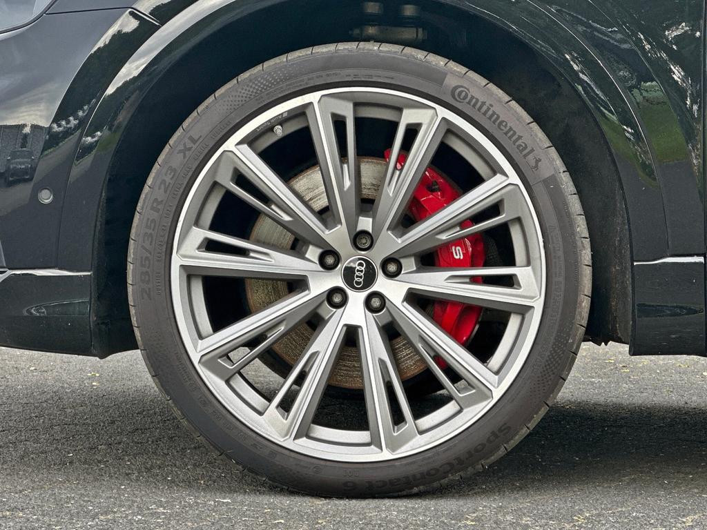 Audi SQ8