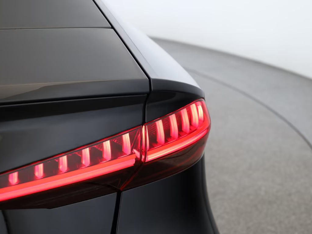 Audi S7
