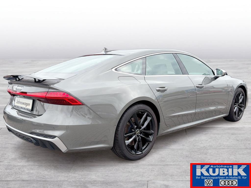 Audi S7