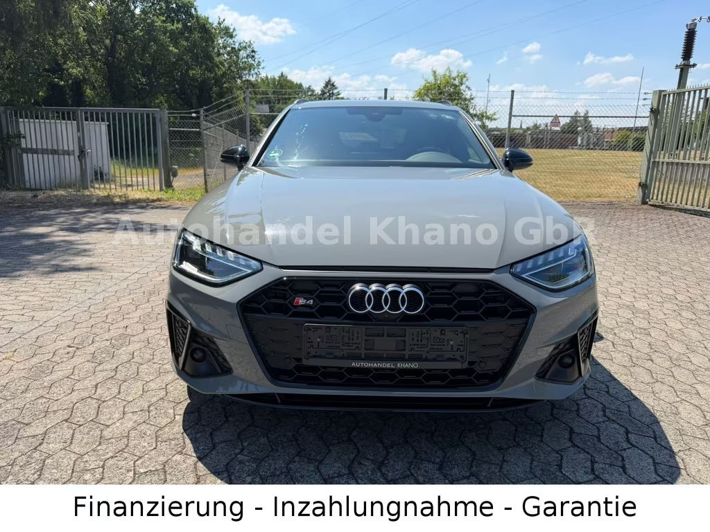 Audi S4