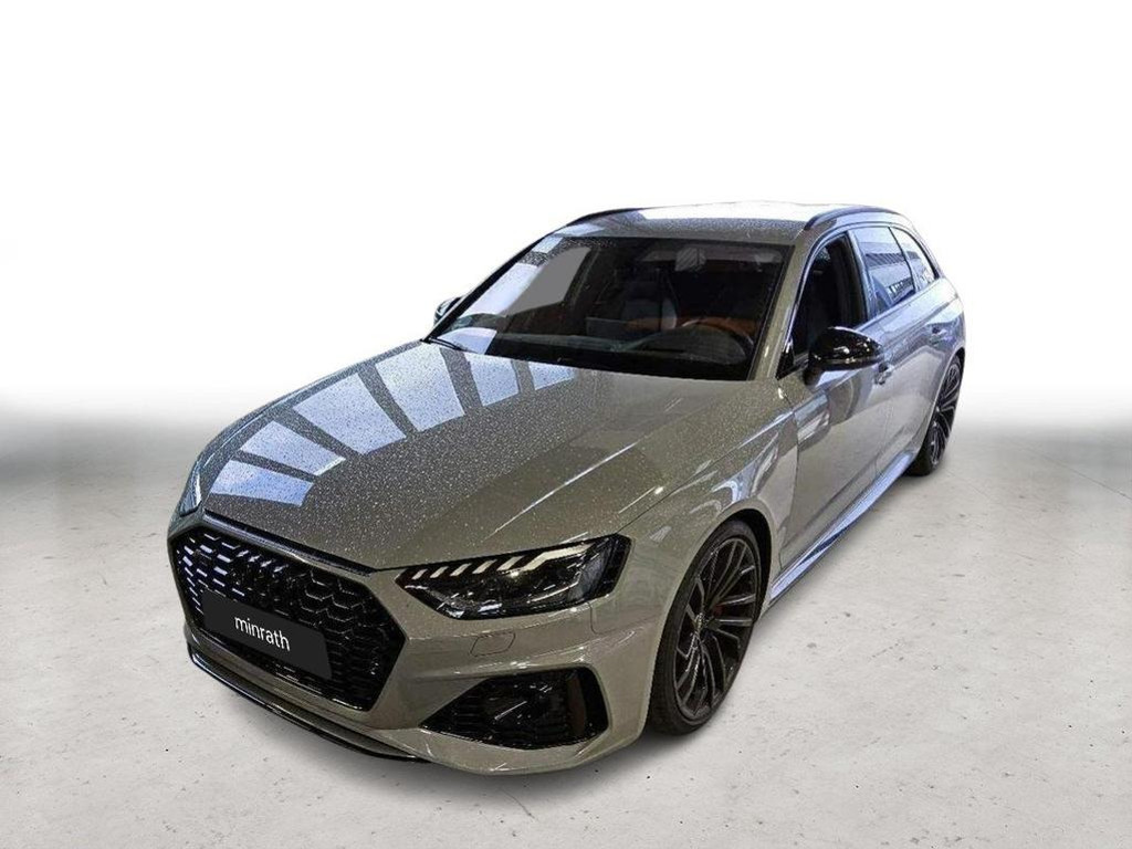 Audi RS4 Avant Quattro