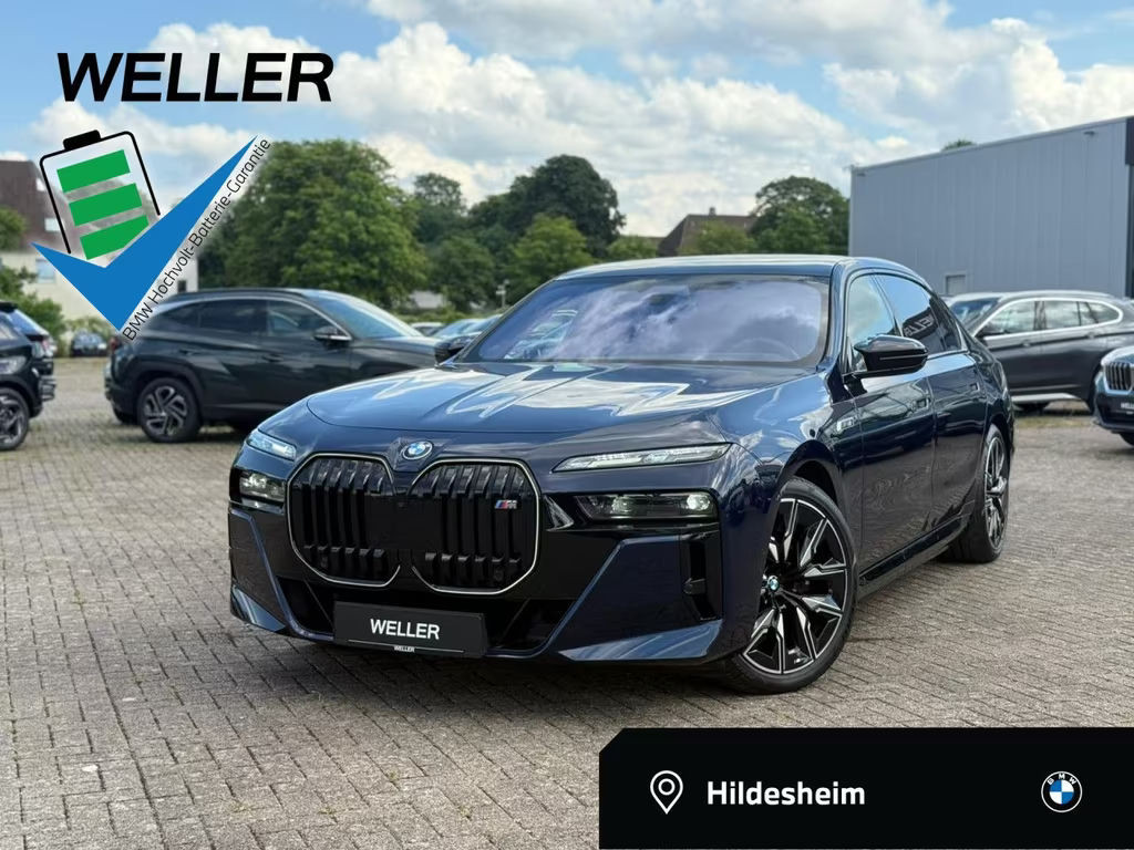 BMW i7 xDrive Executive Sedan M70