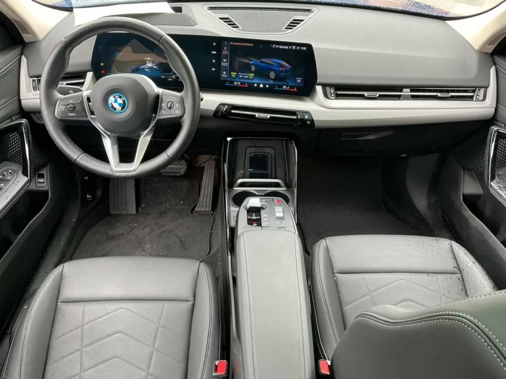 BMW iX2