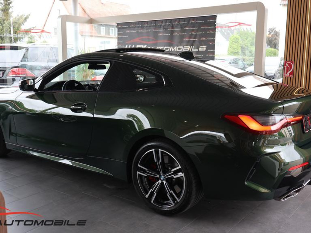BMW M440